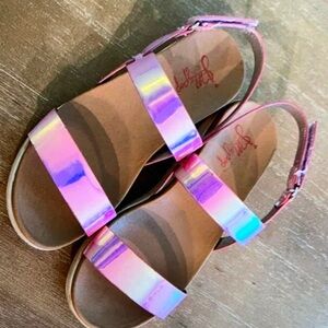 Velcro buckle girls iridescent shoes